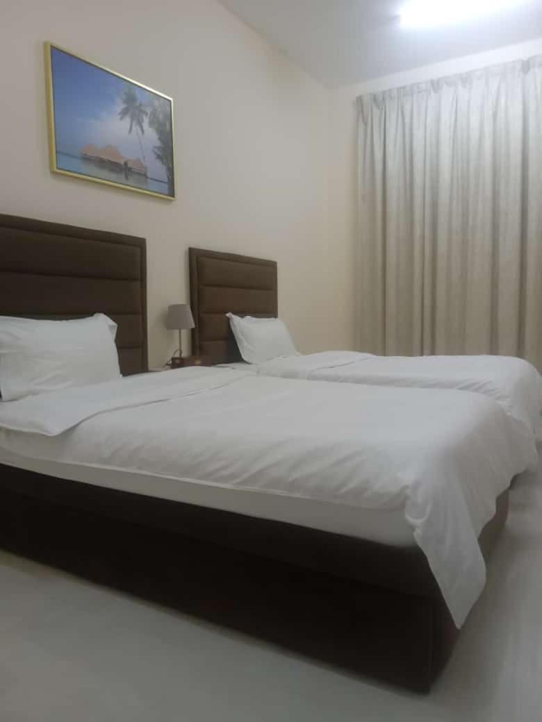 Al Rawda Apartments -Ajman Bagian luar foto